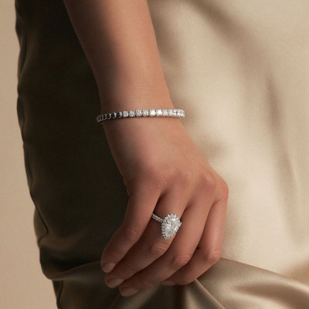 Victoria Tennis Lab Diamond Bracelet