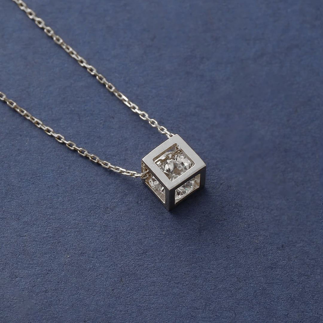 Capsa Jewel In the Box Moissanite Necklace