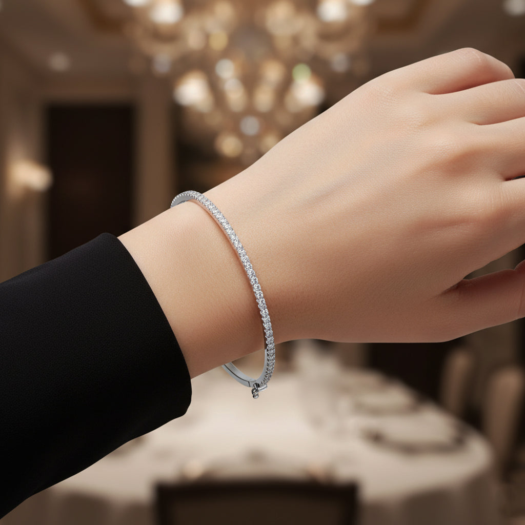 Charlotte Moissanite Hinged Bangle