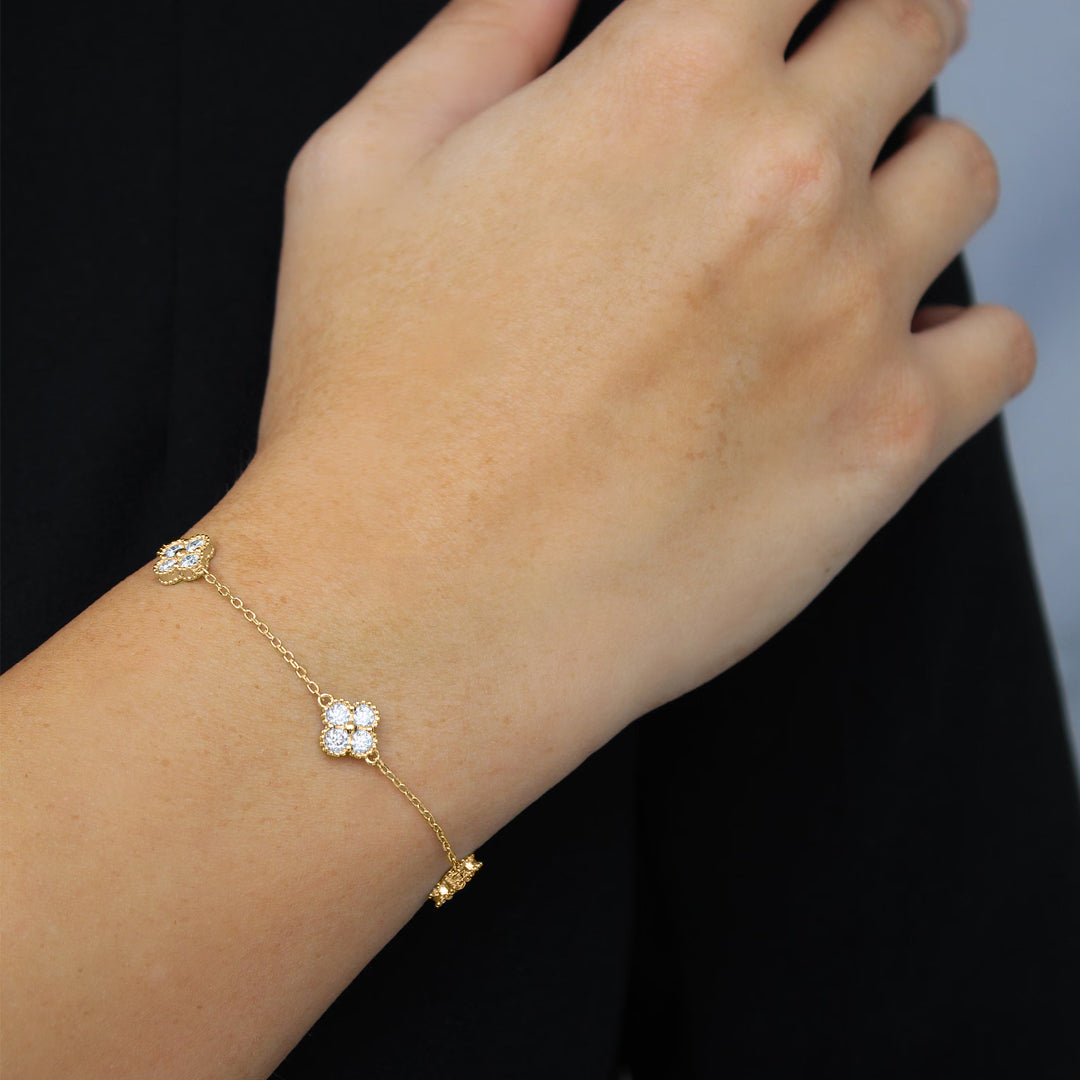 Yuna 4-Leaf Clover Moissanite Bracelet