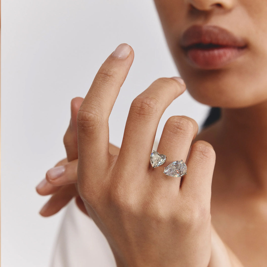 Elara Heart Teardrop Moissanite Ring