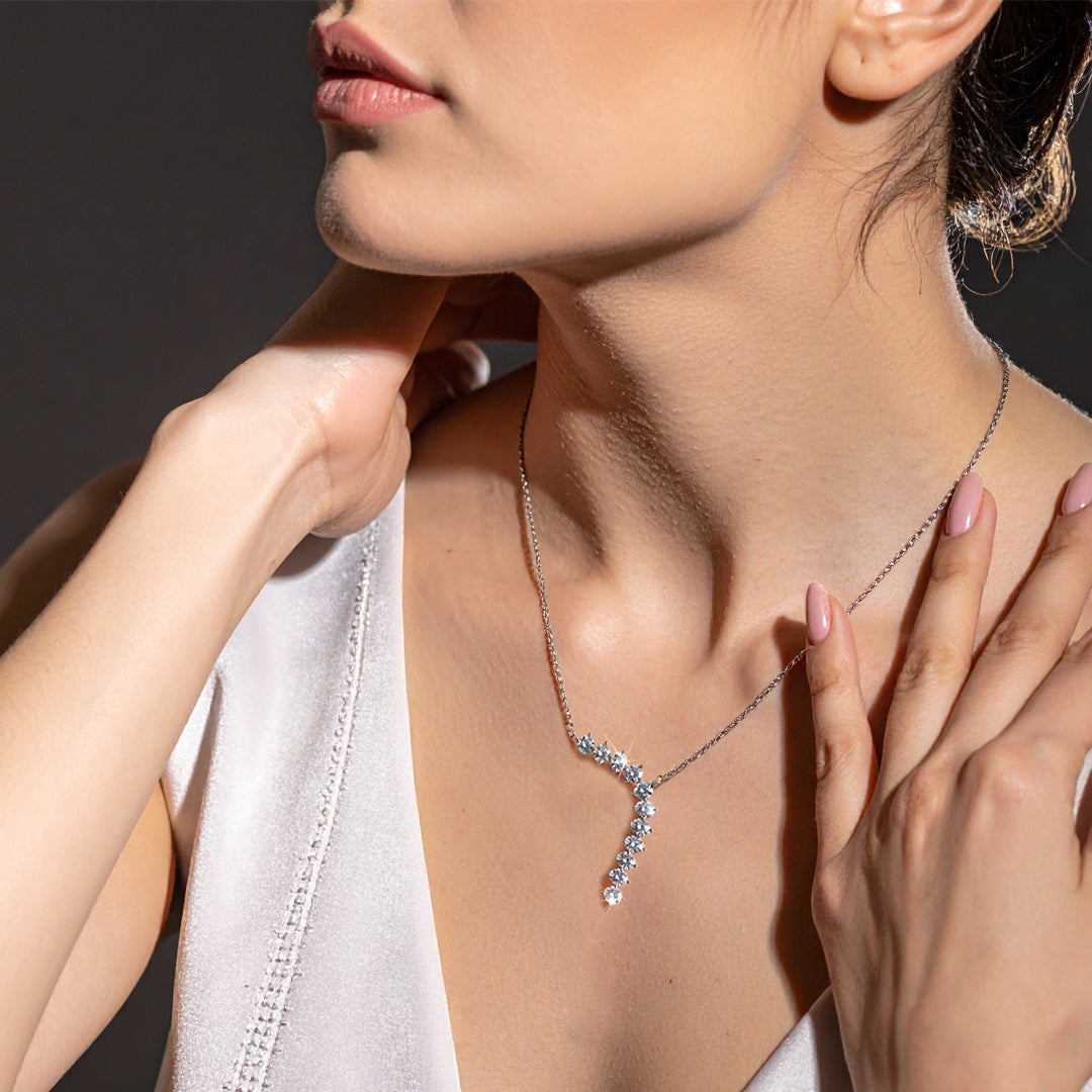 Starry Drip Moissanite Necklace