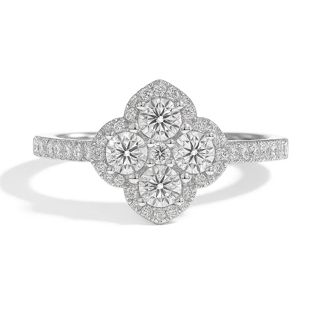 Yuna 4-Leaf Clover Round-Edge Pavé Moissanite Ring