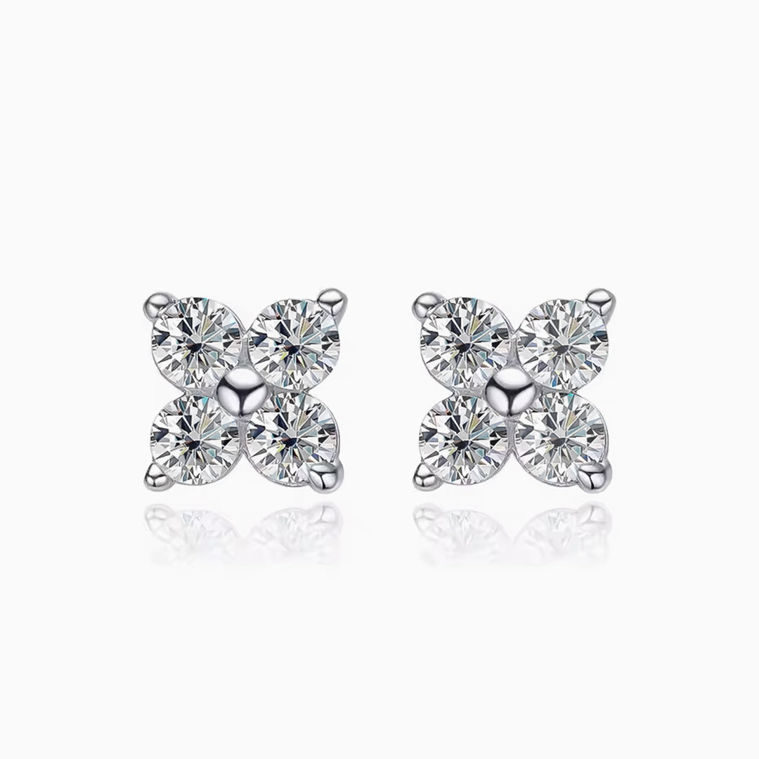 Yuna 4-Leaf Clover Moissanite Earrings
