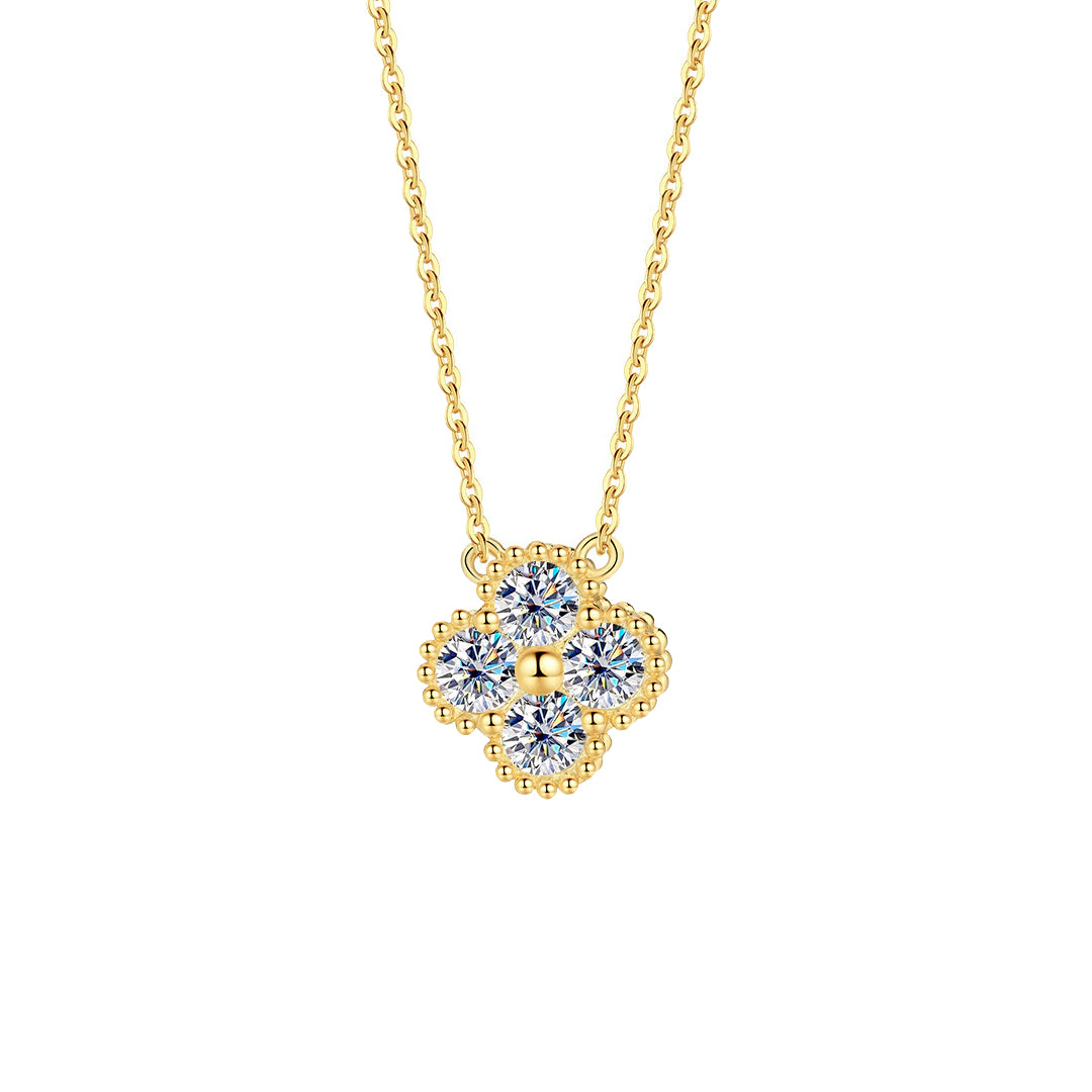 Yuna 4-Leaf Clover Round-edge Moissanite Necklace