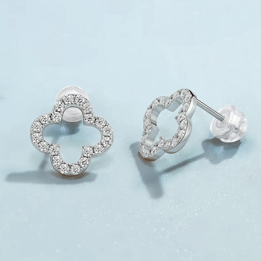 Yuna Mini 4 Leaf Clover Moissanite Earrings