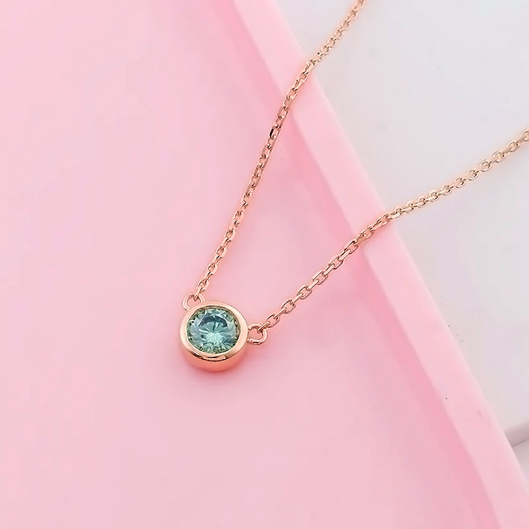 Solitaire Green moissanite necklace