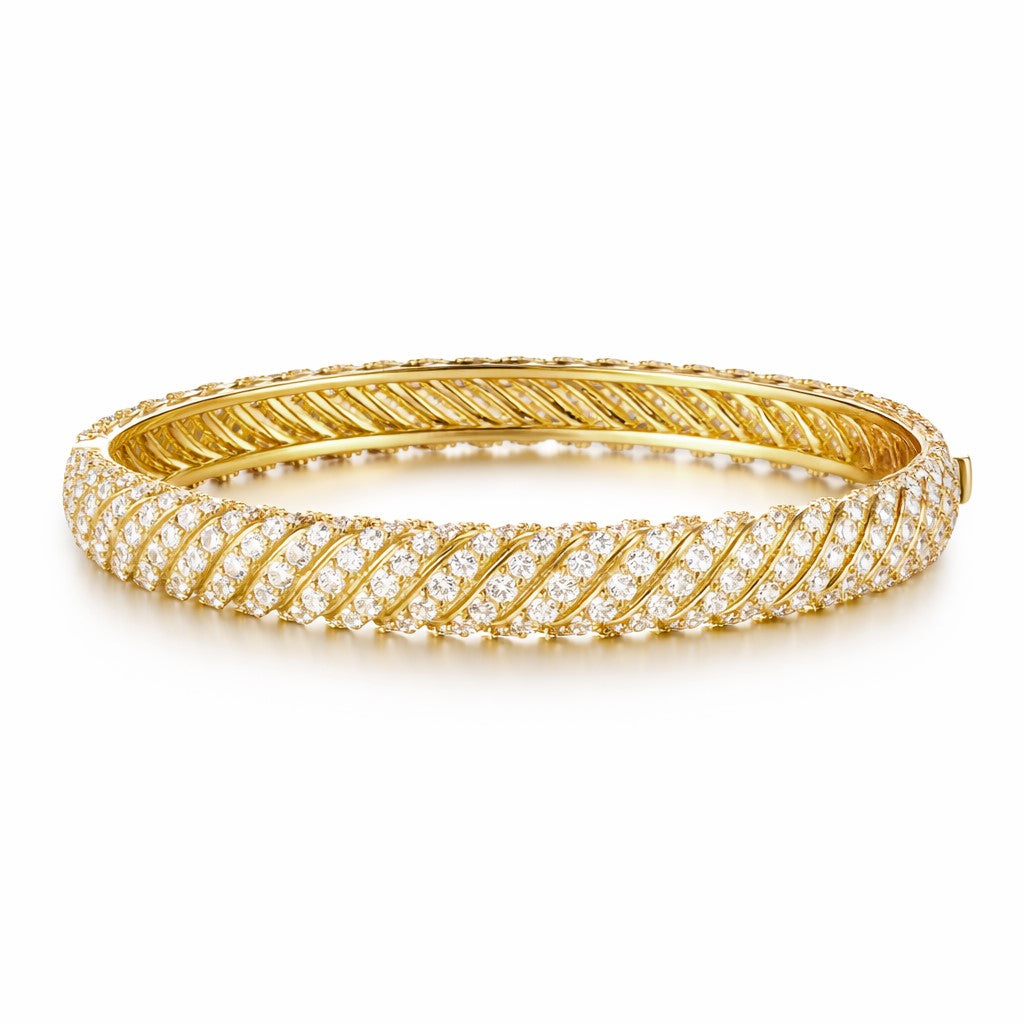 Lumière Twist Moissanite Bracelet