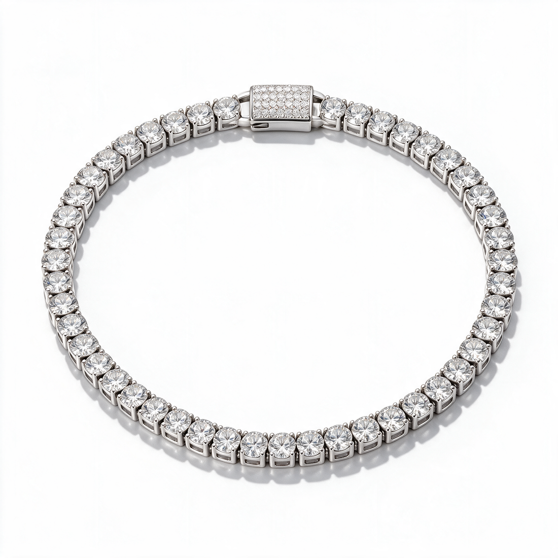 Atlas Moissanite Tennis Chain 14k Platinum detail angle