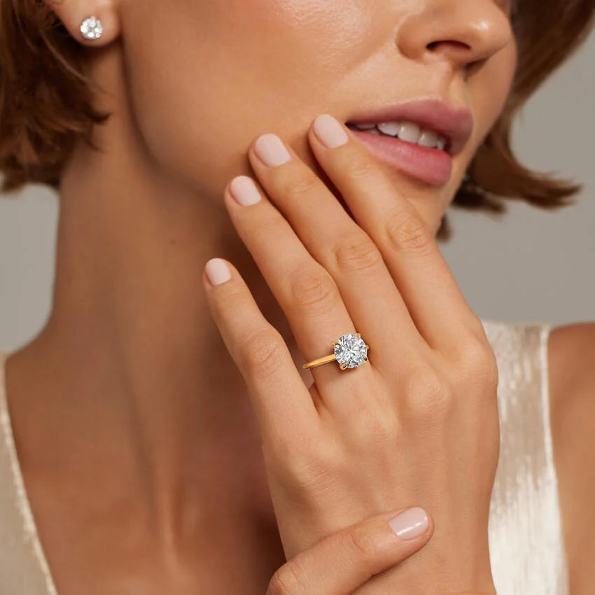 Princess Cut Moissanite Pavé Bridge Ring