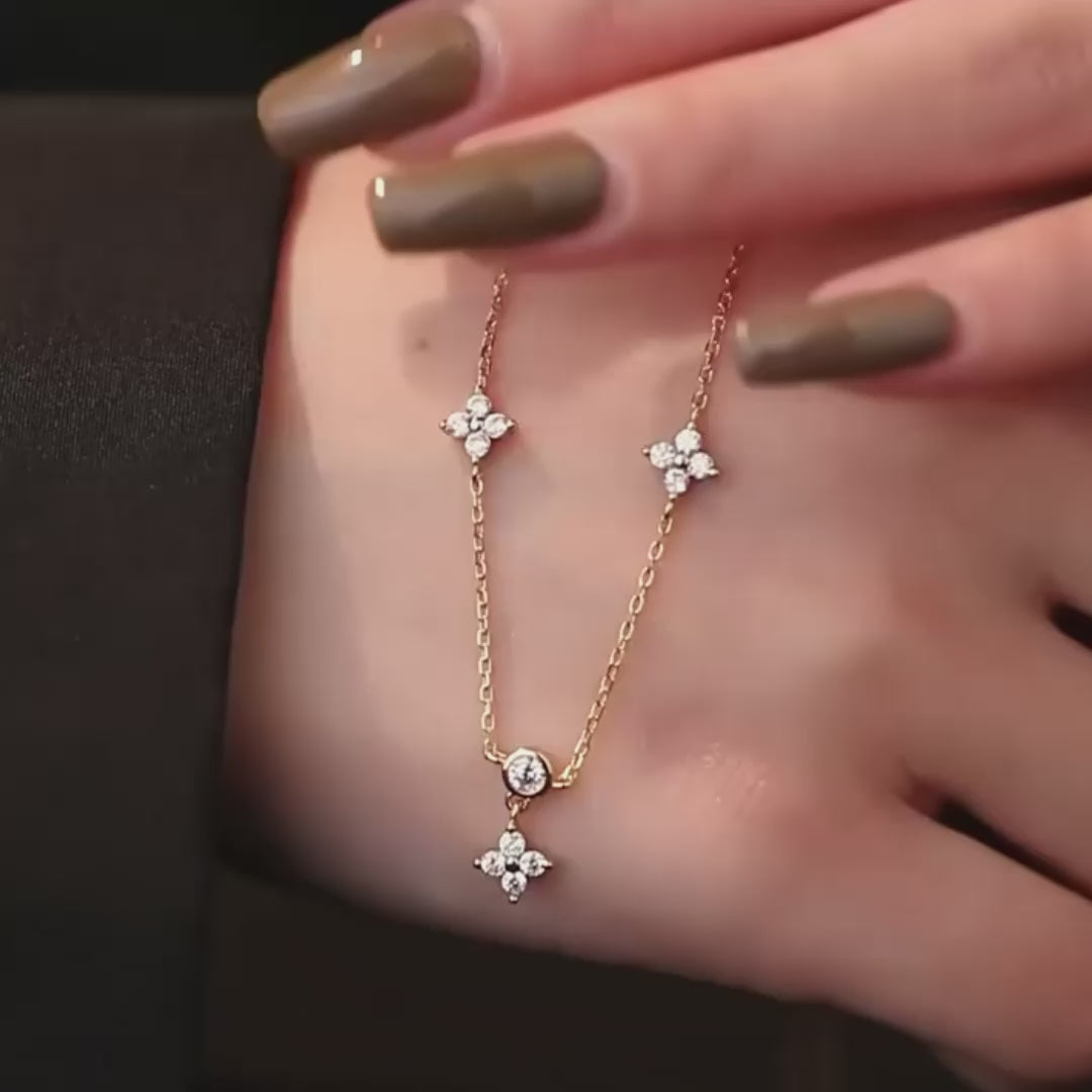 Yuna 4-Leaf Clover Moissanite Necklace