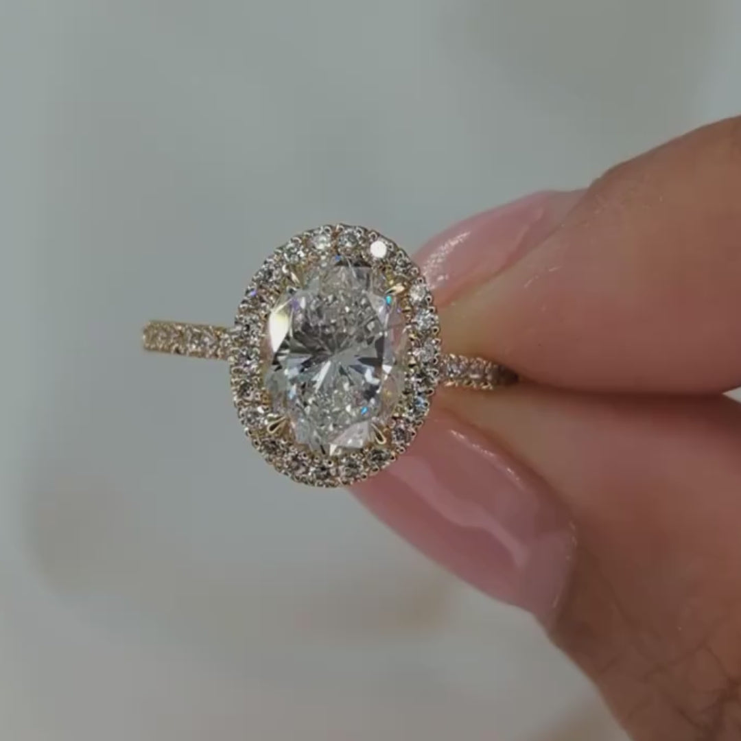 Celeste Oval-Cut Pavé Lab Diamond Halo Ring