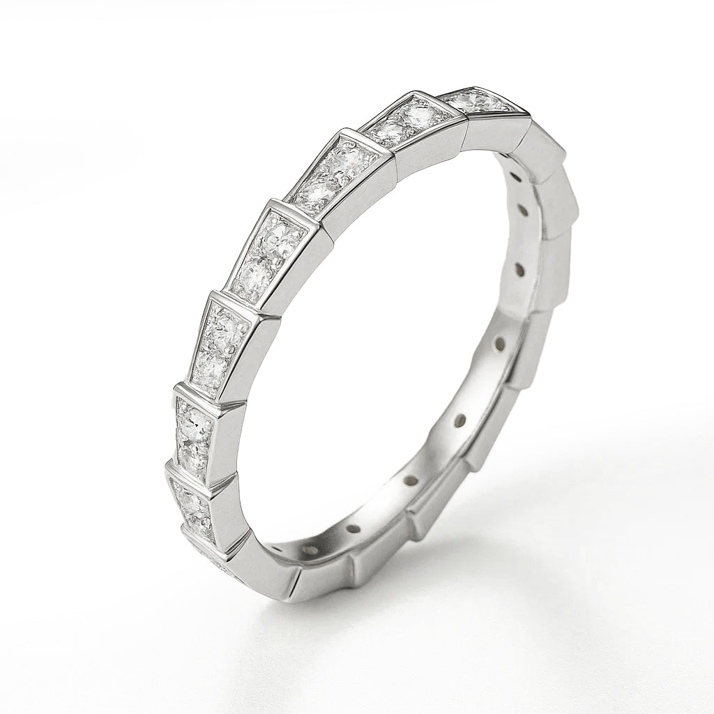 Nocturna Moissanite Ring