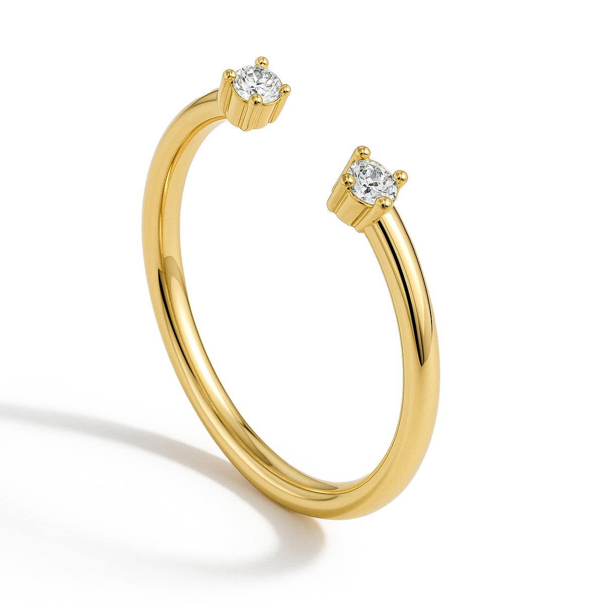 Evie Moissanite Ring