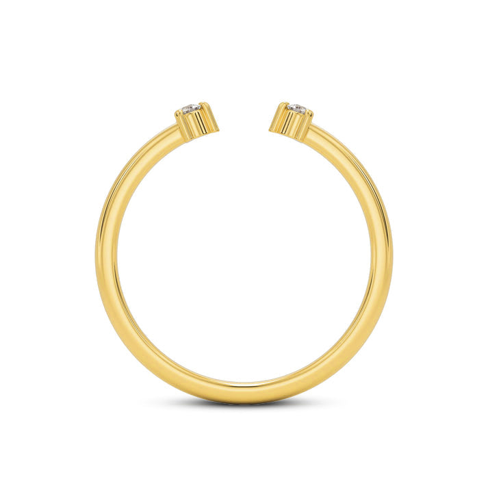 Evie Moissanite Ring